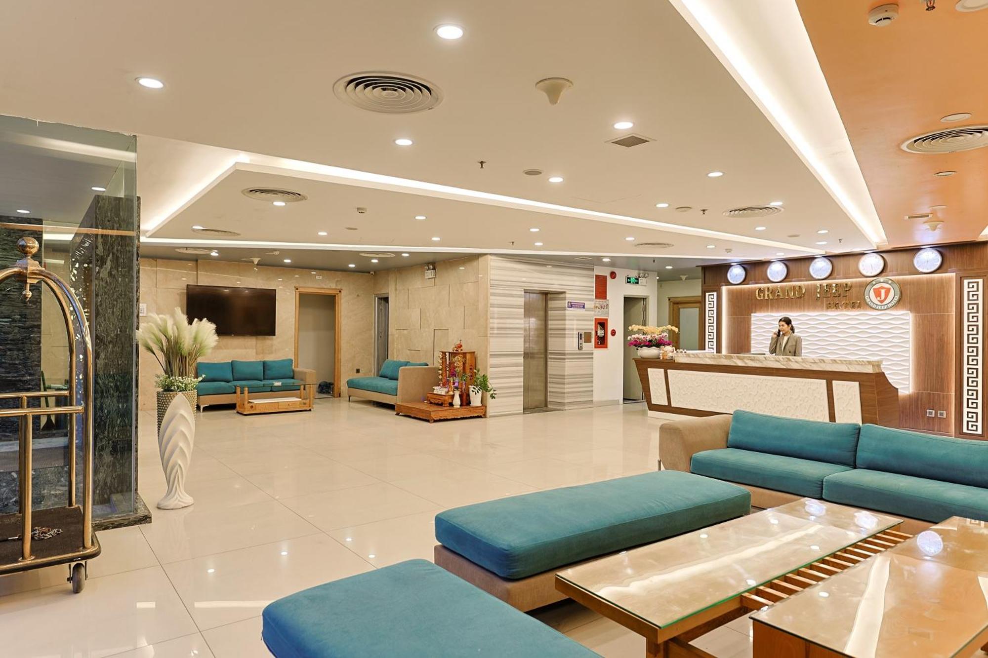 Grand Jeep Hotel Da Nang Exterior photo